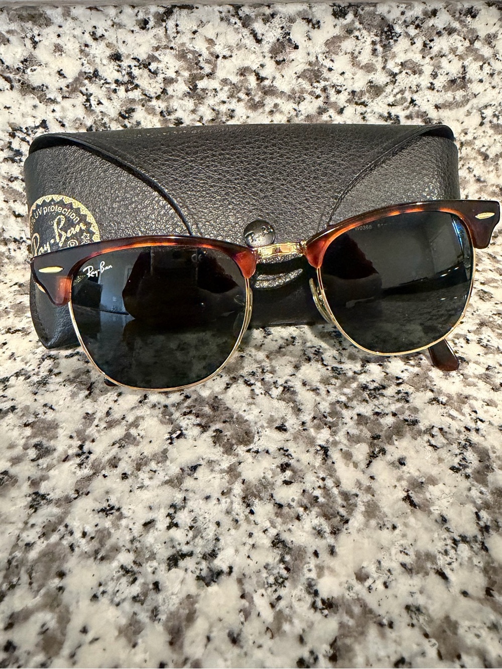 Ray-Ban Clubmaster Sunglasses - Tortoise and Gold with Black Lenses